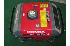 Бензиновый генератор Honda EU 30is